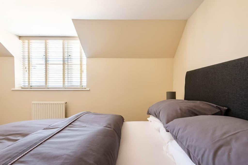 Central Village Cottage, The Corders Moreton-in-Marsh Bagian luar foto