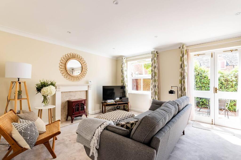 Central Village Cottage, The Corders Moreton-in-Marsh Bagian luar foto